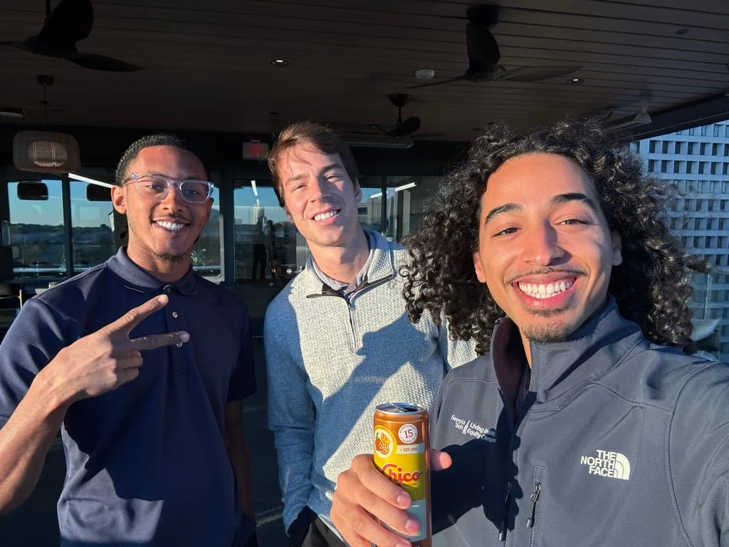 Versaunt founders